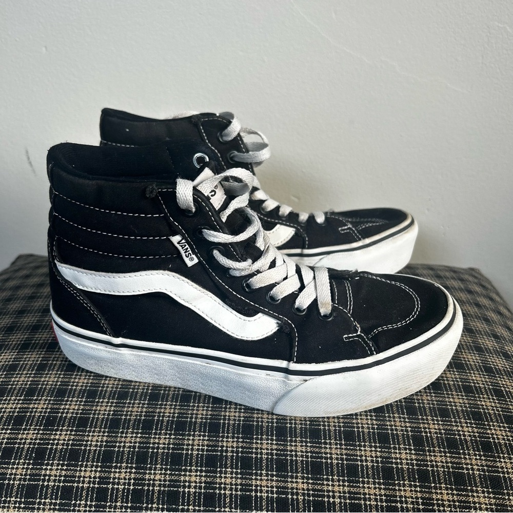 Vans Black and White High-Top Sneakers - Picture 2 of 5